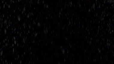 Super Slow Motion Real Rain Drops Kara Arkaplana Düşüyor, 1000fps Overlay Video. Yüksek Hız Sinema Kamerası, 4k.