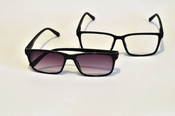 Imagem Mostra Óculos Com Queridinhos Rachados Com Óculos Escuros Transparentes — Fotografia de Stock