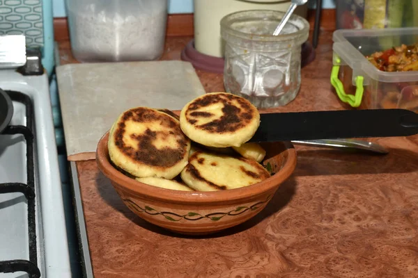 Mehl Tortillas Hausgemacht Serviert Mit Tee Hochwertiges Foto — Stockfoto