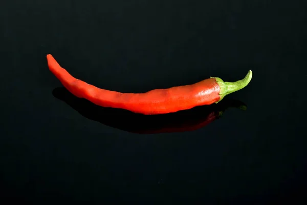 https://st5.depositphotos.com/20876186/67594/i/450/depositphotos_675940982-stock-photo-red-hot-chili-pepper-isolated.jpg