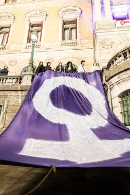 Bilbao, İspanya-8 Mart 2024. Uluslararası Kadınlar Günü Gösterisi.