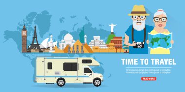 Seyahat zamanı. Yaşlı çiftlerin kamp seyahati konsept düz pankart tasarımı. Vektör illüstrasyonu
