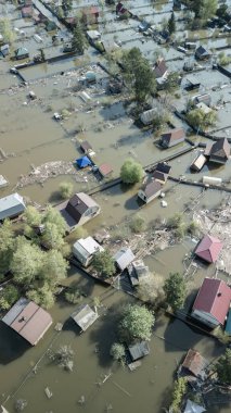 Seller, kasırgalar, küresel ısınma. İklim değişikliği, doğal afetler doğanın tsunamisi. Kıyamet, felaketler. Fırtınalar ve yıkım.