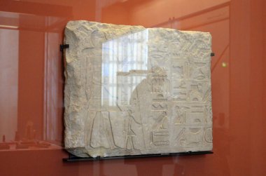 Paris, Fransa 03.25.2017: Paris 'in ünlü bir müzesinin içi