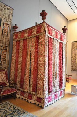 Paris, Fransa 03.25.2017: Paris 'in ünlü bir müzesinin içi