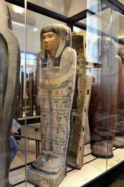 Paris, Fransa 03.25.2017: Paris 'in ünlü bir müzesinin içi