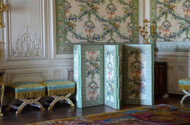 Versay, Fransa - 03.26.2017: Paris yakınlarındaki Versailles Şatosu (Versailles Sarayı)