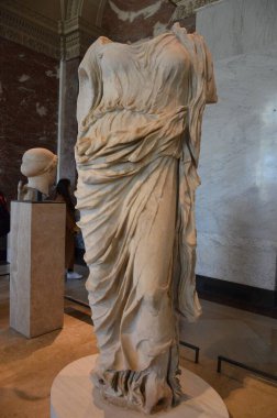 Paris, Fransa 03.25.2017: Paris 'in ünlü bir müzesinin içi