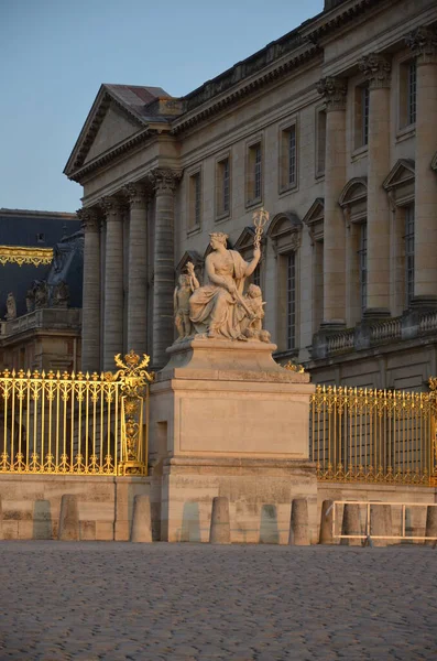 Paris France 2017 Архітектурні Фрагменти Знаменитого Версальського Палацу — стокове фото