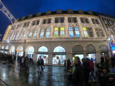 Kassel, Almanya - 12.08.2018: Noel pazarı