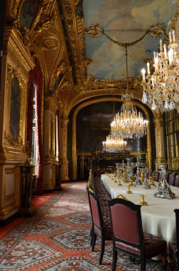 Paris, Fransa 03.25.2017: Paris 'in ünlü bir müzesinin içi