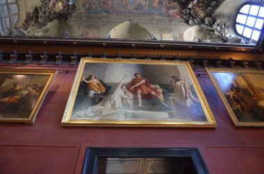 Paris, Fransa 03.25.2017: Paris 'in ünlü bir müzesinin içi