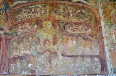 Pisa, İtalya 04.27.2018: Kamposanto Anıtı, Toskana 'nın Pisa kentindeki Mucizeler Meydanı' ndaki antik mezarlık ve anıt mezar