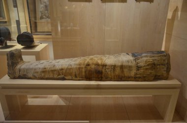 Paris, Fransa 03.25.2017: Paris 'in ünlü bir müzesinin içi