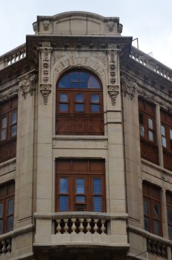 Santa Cruz de Tenerife 'deki sömürge binası cephesi