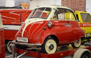 Frankfurt am Main, Almanya 09.21.2019: Komik retro araba