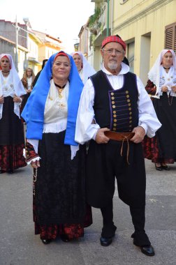 Villacidro, Sardunya 06.02.2019: Cherry 'nin geleneksel Sardunya kostümlü festivali