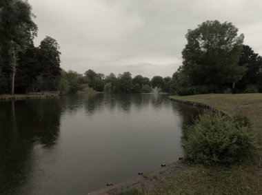 Wiesbaden-Biebrich / Almanya kalesi parkı