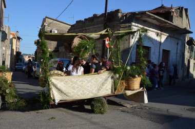 Villacidro, Sardunya 06.02.2019: Cherry 'nin geleneksel Sardunya kostümlü festivali