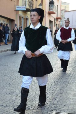 Sant 'Antioco, Sardinya 05.06.2019: Saint Antioco, Sardinya - 04.16.2018: Sant' Antioco dini geçit töreni