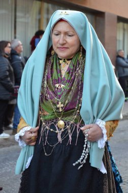 Sant 'Antioco, Sardinya 05.06.2019: Saint Antioco, Sardinya - 04.16.2018: Sant' Antioco dini geçit töreni