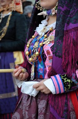 Sant 'Antioco, Sardinya 05.06.2019: Saint Antioco, Sardinya - 04.16.2018: Sant' Antioco dini geçit töreni