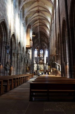 Nuremberg, Almanya 10.16.2019: St. Lorenz Kilisesi