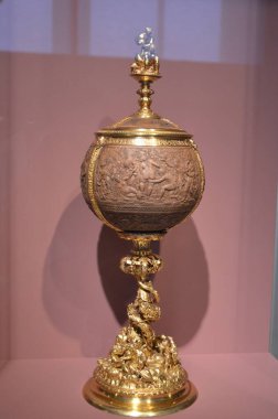 Nuremberg, Almanya 10.19.2019: Holzschuher ailesinin hindistan cevizi kabı