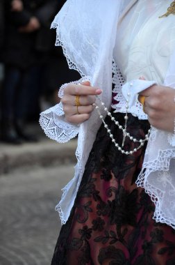 Sant 'Antioco, Sardinya 05.06.2019: Saint Antioco, Sardinya - 04.16.2018: Sant' Antioco dini geçit töreni