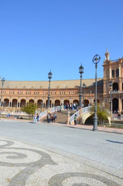 Seville, İspanya 03.23.2019: Sevilla, İspanya 'da Plaza Espana Panoraması
