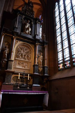 Mainz, Almanya 12.14.2019: Mainz Katedrali İçişleri