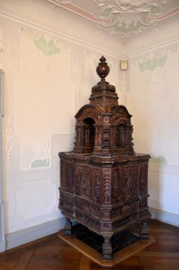 Nuremberg, Almanya 10.19.2019: Soba - Müzik odası, sıva Donato Polli