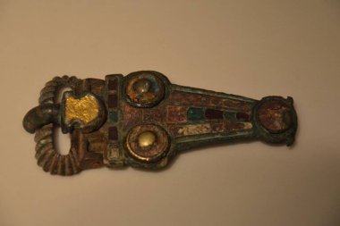 Nuremberg, Almanya 10.19.2019: Visigotik bronz kemer tokası