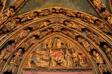 Nuremberg, Almanya 10.16.2019: Frauenkirche Giriş Salonu, Meryem Ana Kilisesi