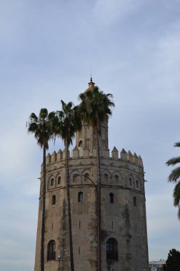 Torre del Oro, Golden Tower, Seville, İspanya anlamı bir Albarrana Kulesi olduğunu