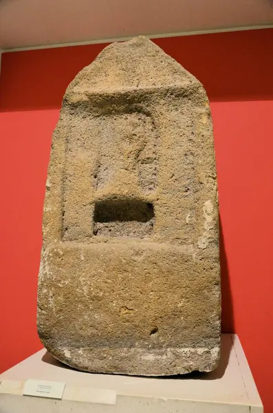 Cadiz, İspanya 03.26.2019: Cadiz İl Arkeoloji Müzesi