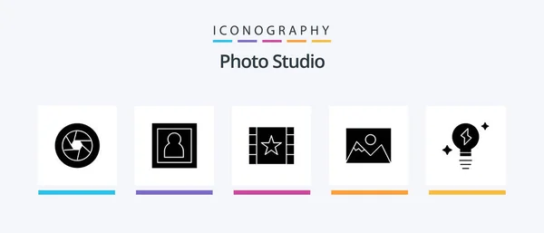 Photo Studio Glyph Icon Pack Including Bulb Photographer Portrait Photo — Stockvector