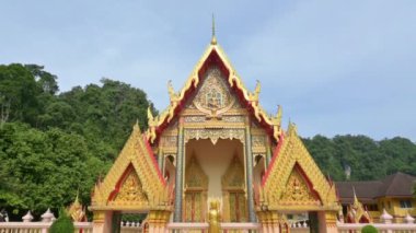 Wat Prachum Yothi (Budist Tapınağı), Phang Nga 'da 1826 yılında inşa edilen önemli bir kraliyet manastırı. Tayland. 