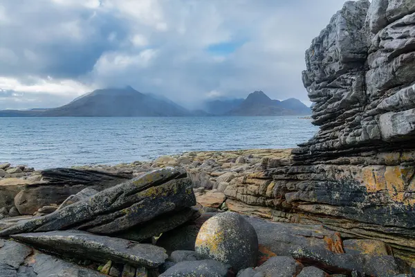 Elgol, Skye Adası 'ndan Cuillin dağlarının manzarası