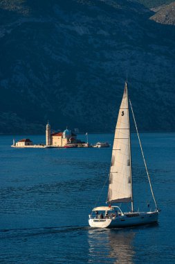 Lady of the Rocks Kilisesi ve Saint George Adası, Kotor Körfezi Perast, Karadağ