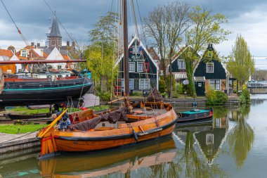 Hollanda, Edam 'daki Kwakersteeg' de bulunan tersane.