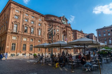 Palazzo Carignano, Torino 'nun merkezinde Risorgimento Müzesi' ne ev sahipliği yapan tarihi bir binadır.