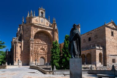 Convento de San Esteban Kilisesi cephesi, Salamanca, İspanya