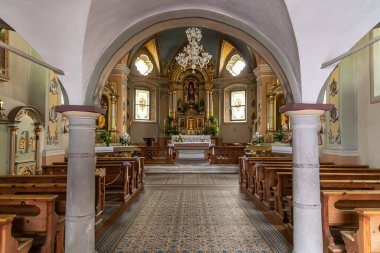 1665 ve 1669 yılları arasında (Glorenza) Glurns, İtalya 'da inşa edilen Frauenkirche (Chiesa dell' Ospedale) kilisesinin içi.