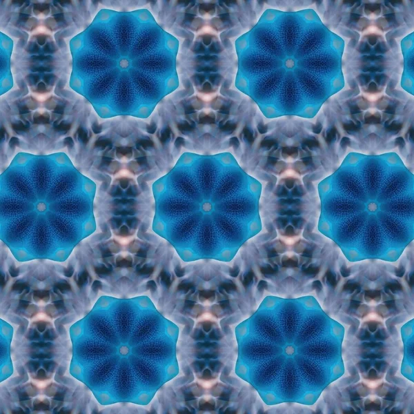 Flor Flor Escamas Batik Con Brillante Color Azul Hielo Caleidoscopio — Foto de Stock