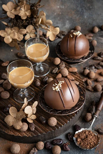 Gustose Mousse Cioccolato Mini Torte Con Liquior Alla Vaniglia Vetro — Foto Stock