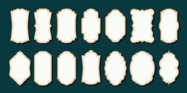 Koyu yeşil arka planda dekoratif kenarlıklar içeren 14 adet boş vintage stil etiket dizaynı