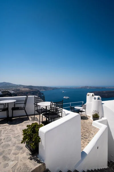 Hermosas Vistas Terraza Lujoso Apartamento Turístico Balcón Santorini Grecia —  Fotos de Stock
