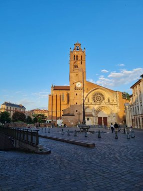  Tolouse Katedrali (Cathdrale Saint-tienne de Toulouse), Touluse, Fransa. Seyahat ve mimari