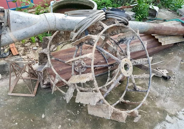 Paddle Wheel Pile Wood Other Junk — Stock Photo, Image